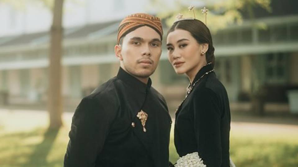 6 Foto Prewed Thariq Halilintar & Aaliyah Massaid Dalam Adat Jawa, Makin Dekat Hari H!