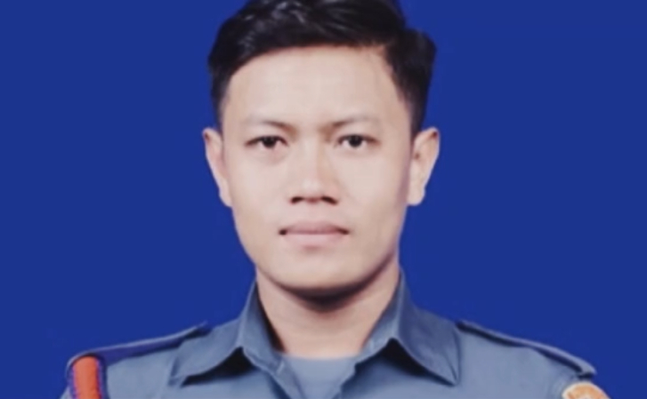 Innalillahi, Prajurit TNI AL Gugur saat Terjun Payung di Acara Presidential Inspection HUT ke-80 TNI