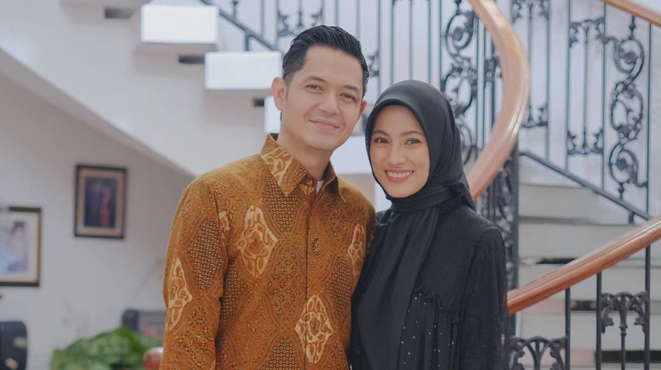 Alyssa Soebandono Hamil 7 Bulan, Dude Harlino Jadi Suami Siaga