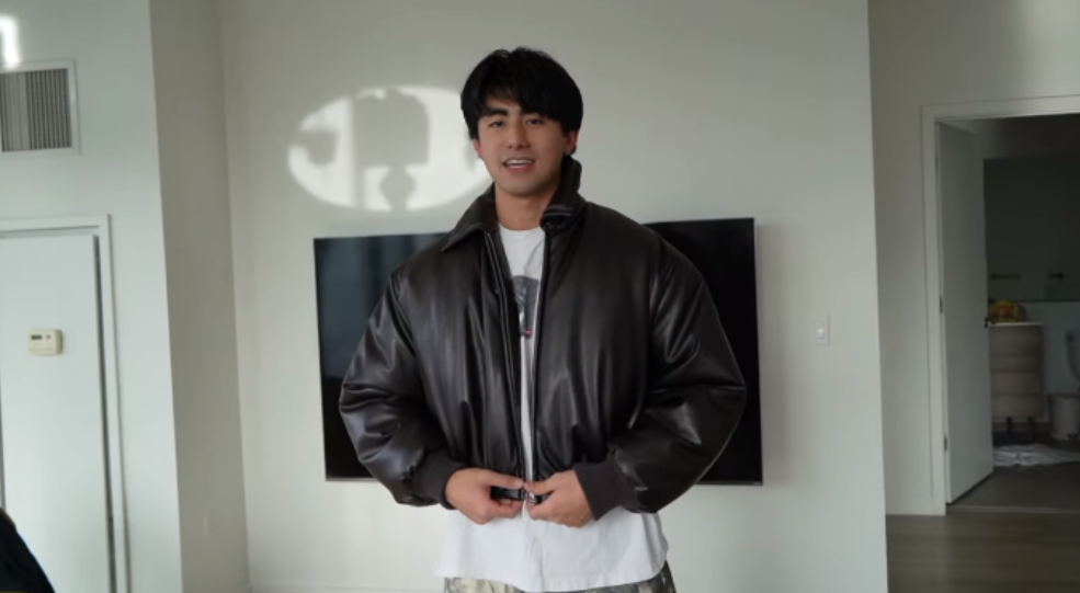 Kontes Mirip Jungkook BTS, Banjir Peserta Penuh Tato dan Tindik