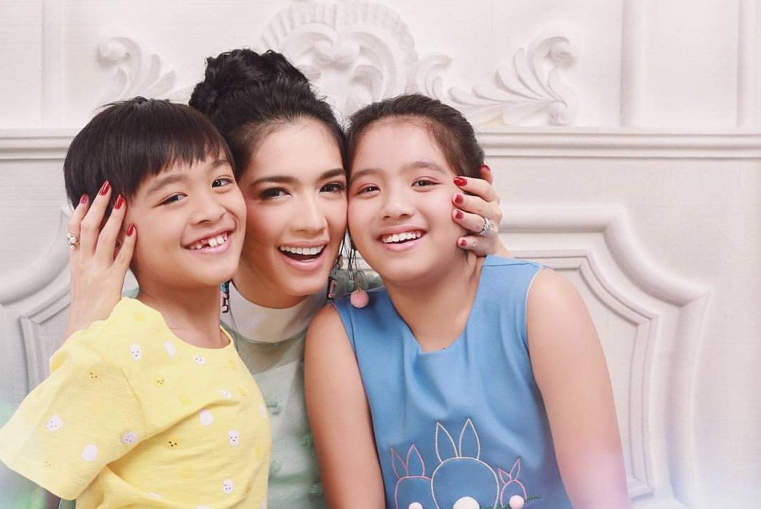 Bijaklah Jadi Orangtua Saat Atasi Anak Ngambek, Cara Angel Karamoy Bisa Dicontoh