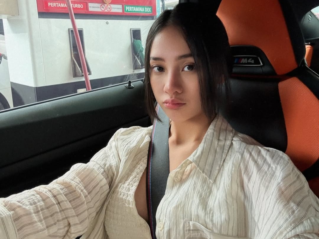 Tangis Anya Geraldine Pecah Saat Ungkap Masa Lalu dan Hubungan dengan Ayah!