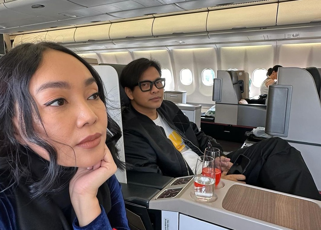 Armand Maulana dan Dewi Gita Mudik ke London demi Lebaran bareng Putrinya
