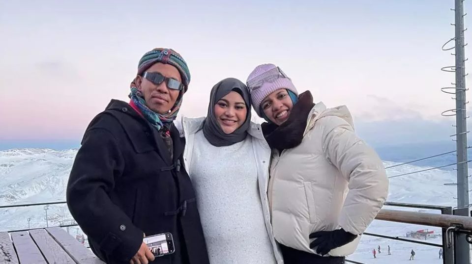 Geni Faruk Bantah Tuduhan Pilih Kasih ke Aurel Hermansyah