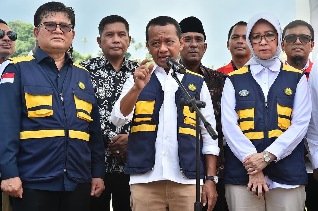 Bahlil Lahadalia dicap sebagai menteri dengan kinerja terburuk versi Celios. [Instagram]