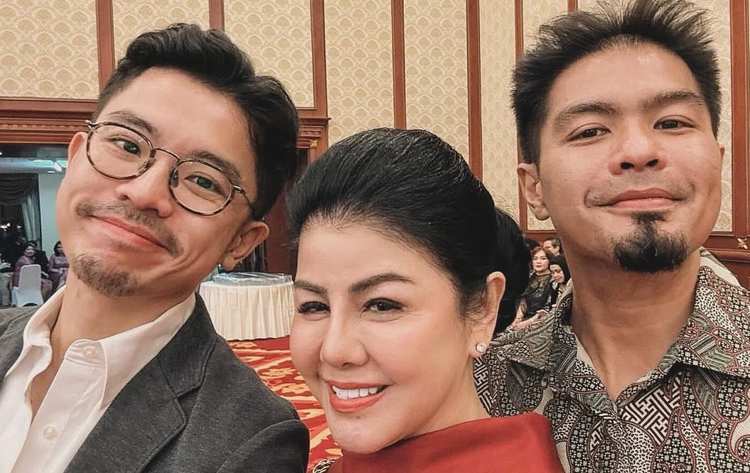 Bams Samsons bersama ibundanya, Desiree Tarigan. [Instagram]