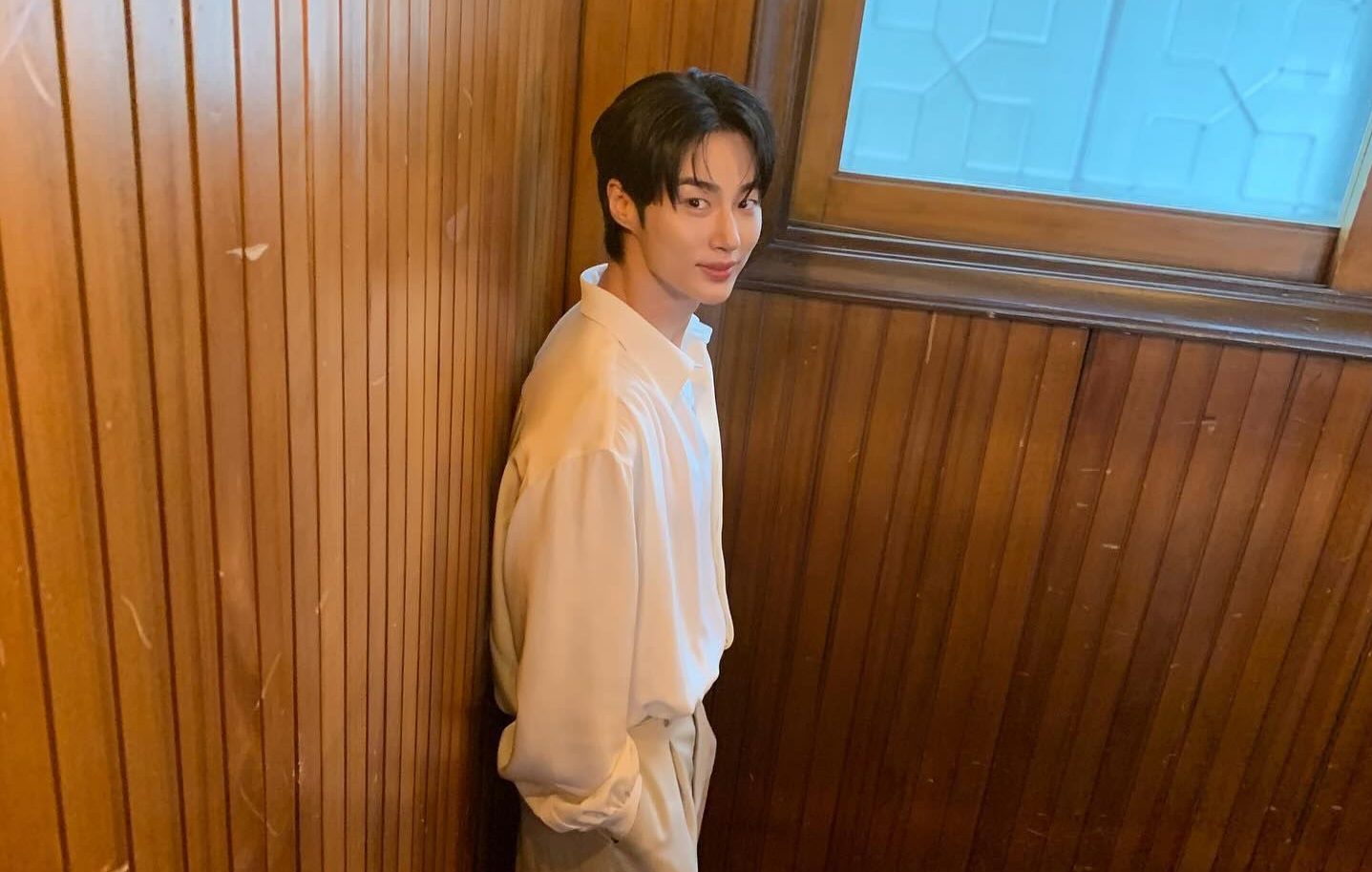 Byeon Woo Seok bakal membintangi live action 'Solo Leveling' [instagram]