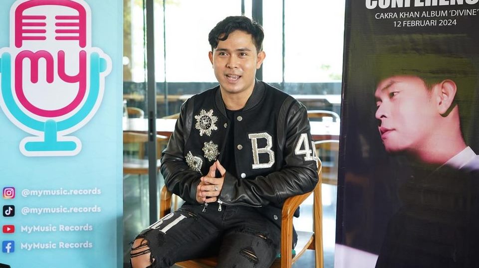 Cakra Khan Pernah Dikerjai Bea Cukai, Jaket 6 Juta Jadi Berkali Lipat