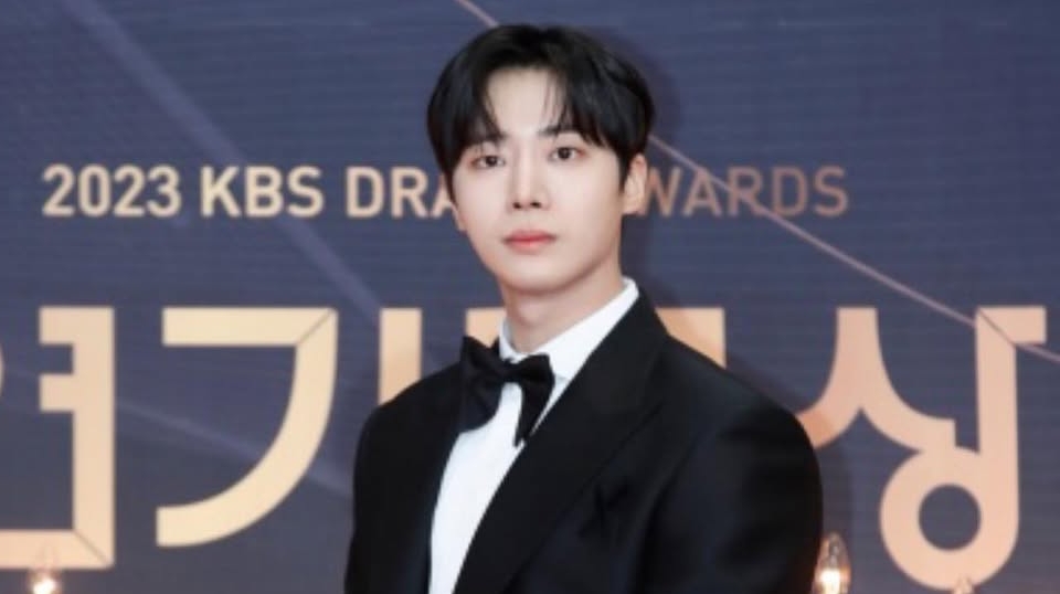 Choo Young Woo Minta Maaf usai Ketahuan Follow Streamer Dewasa