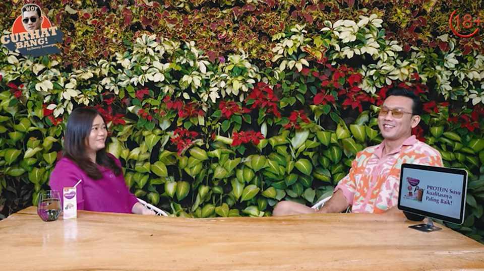 Denny Sumargo Sempat Ngira Kena Karma Masa Muda lantaran Istri Tak Kunjung Hamil