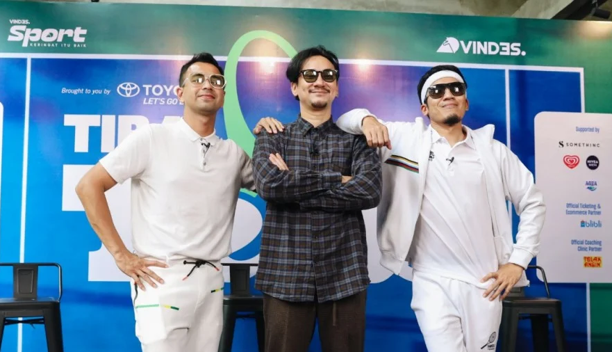 5 Artis Jalani Tanam Rambut, Dari Desta Mahendra Hingga Raffi Ahmad