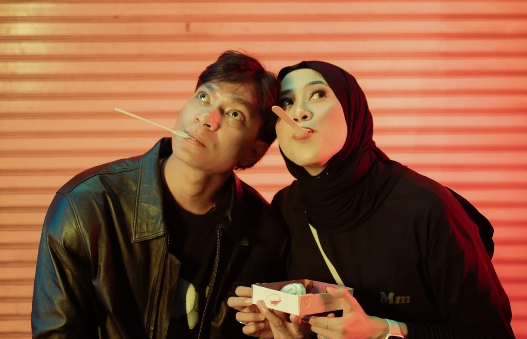 Megawati Hangestri Tiba di Turki Ditemani Suami Dio Novandra, Disambut Klub Voli Manisa BBK