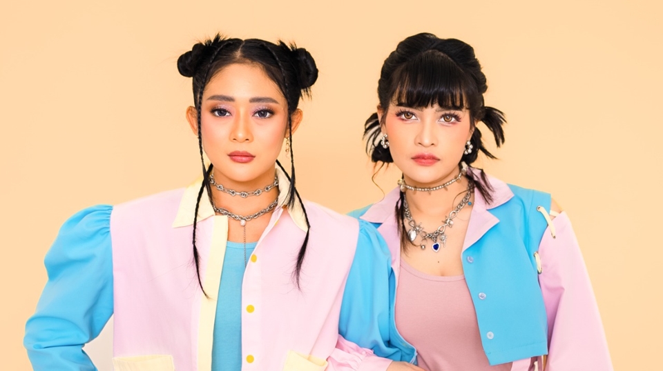 Duo Anggrek Suguhkan Single 'Amadiketu' yang Relatable dengan Percintaan Gen Z