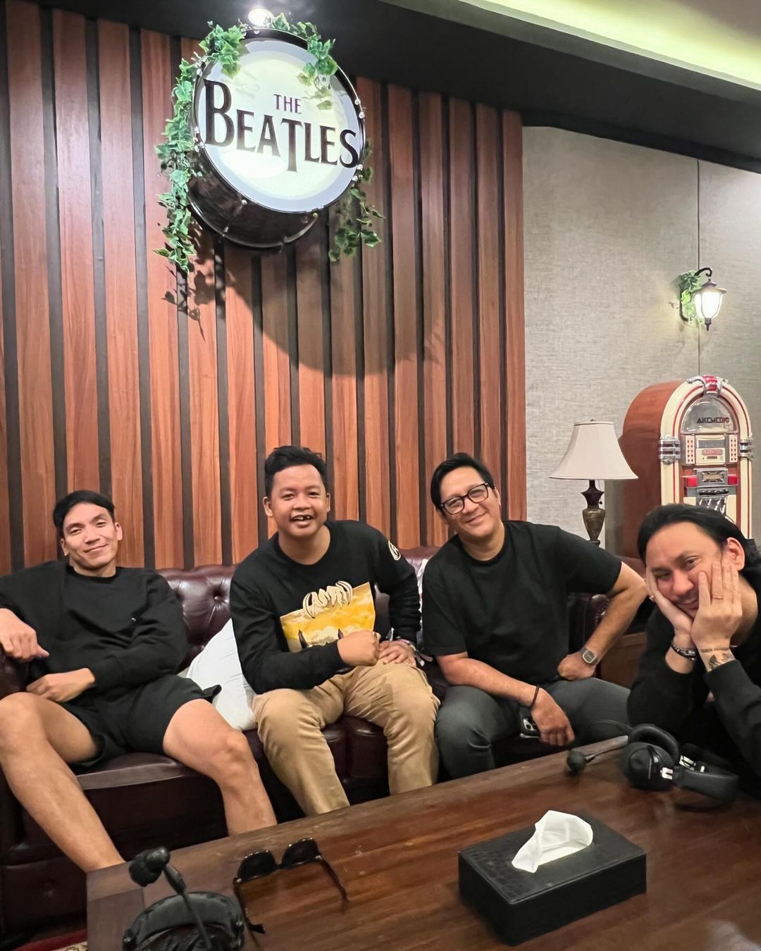 So Sweet, Dustin Tiffani Lamar Kekasihnya Ditha Rizky