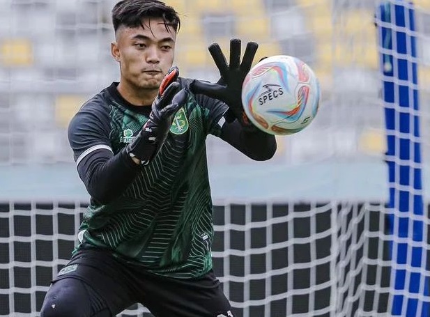 Biodata Ernando Ari, Pahlawan Timnas di Laga Indonesia Vs Australia