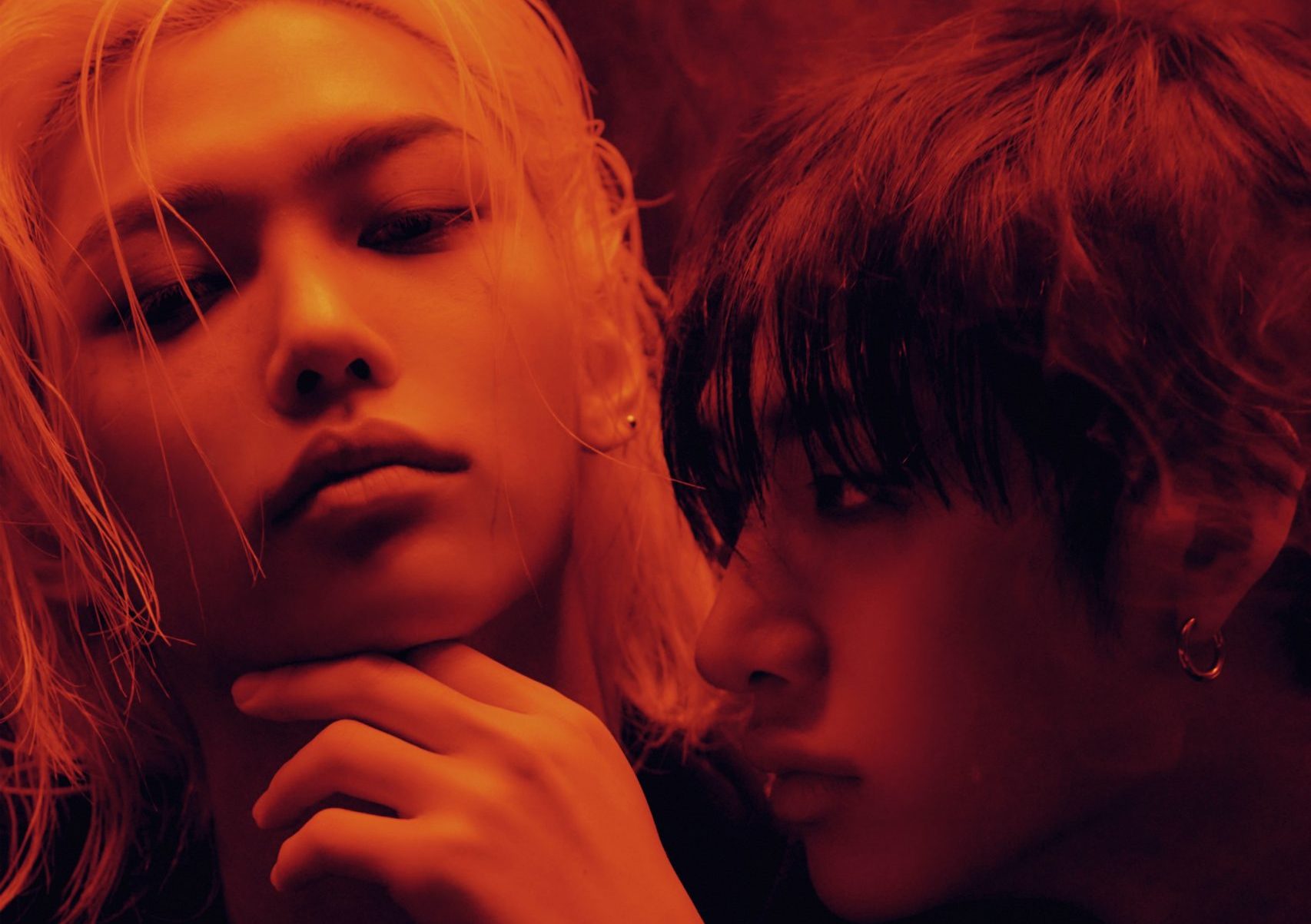 Bang Chan dan Felix Stray Kids Antusias Bertemu Hugh Jackman dan Ryan Renolds