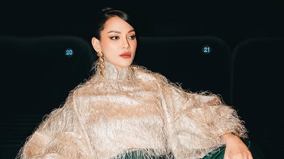 Pantas Bisa Beli Stroller Lamborghini, Rate Card Erika Carlina Capai Rp700 Juta?