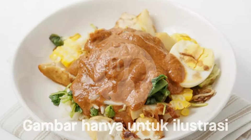 3 Gado-gado Terbaik di Jakarta Pilihan Followers Pandji Pragiwaksono