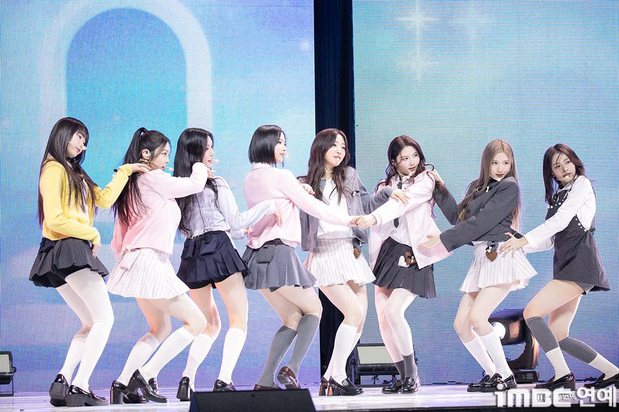 Heart2Hearts Rilis 'The Chase', Visual Carmen Dipuja