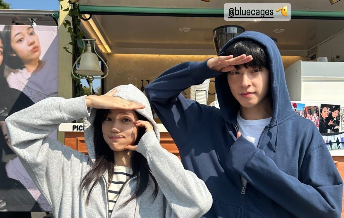 Hong Kyung Jatuh Cinta pada Pandangan Pertama dengan Roh Yoon Seo di Film 'Hear Me'