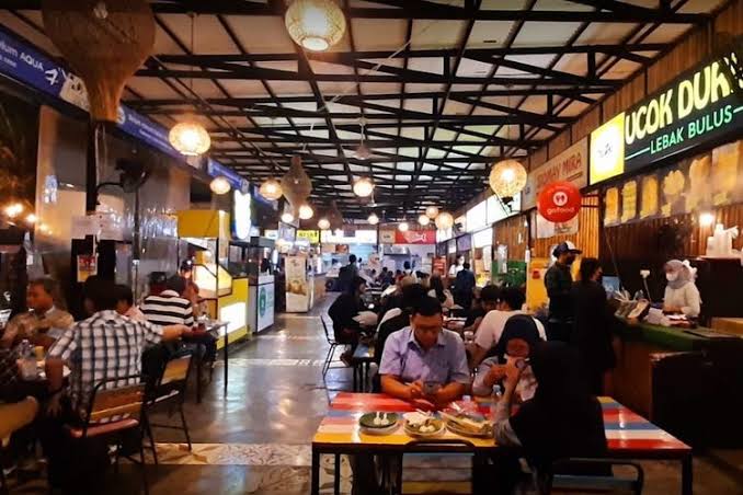 Kampung Artis, Nongkrong Bareng Banyak Artis di Jaksel