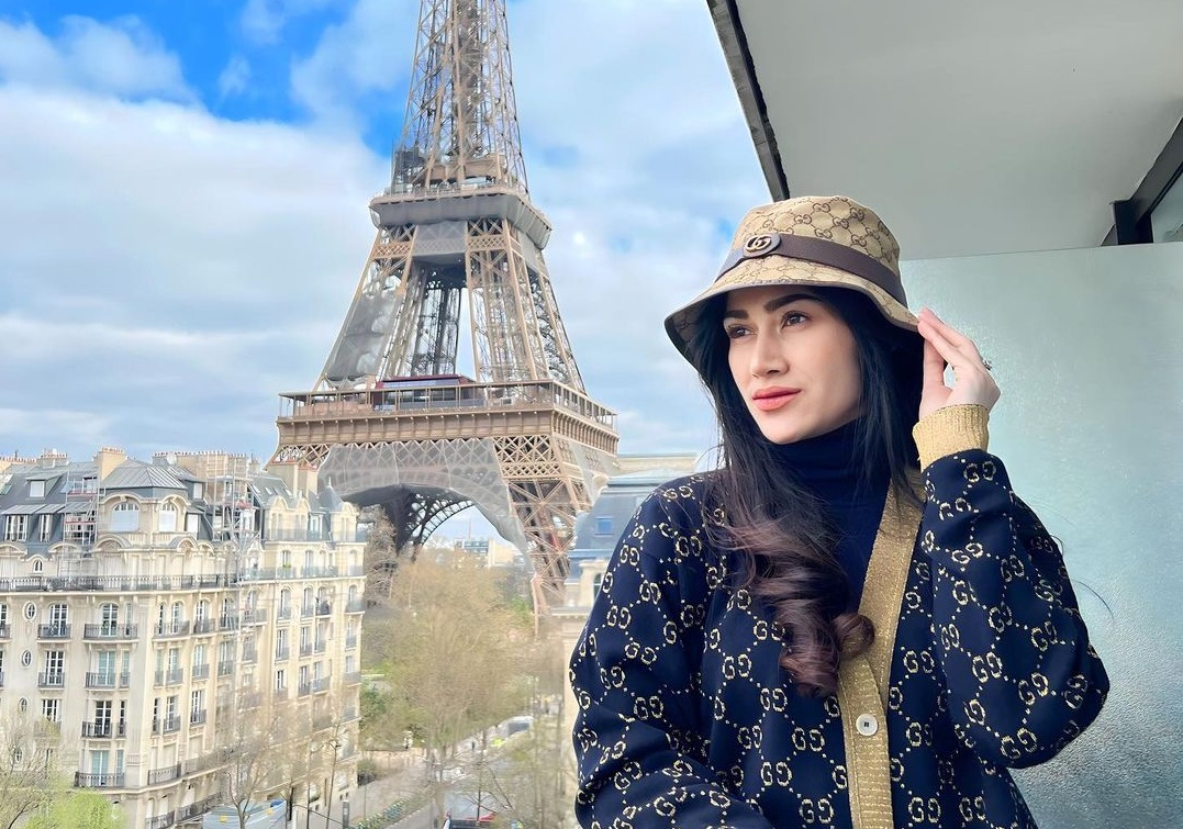 Dituduh Santet Stevie Agnecya, Icha Annisa Siap Dihipnotis Uya Kuya