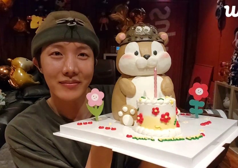 J-Hope BTS Live pas Ultah, Jimin dan Jungkook Jadi Tamu