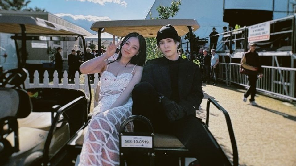 Jackson Wang GOT7 dan BIBI Bikin Lumer Gegara Chemistry Seksi di Panggung Coachella