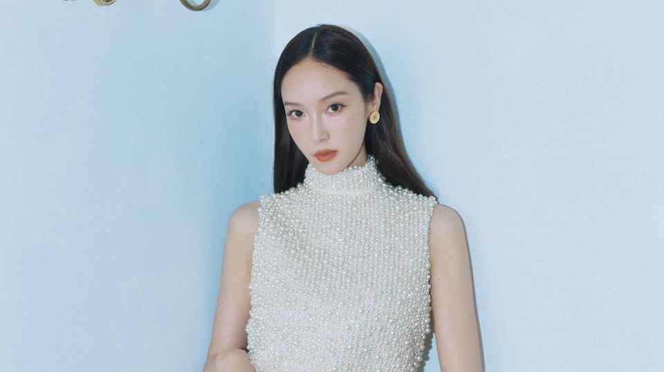 Awali Karier di SNSD, Jessica Jung Rayakan Ultah Debut Ke-17 Dengan Pertunjukan Drone