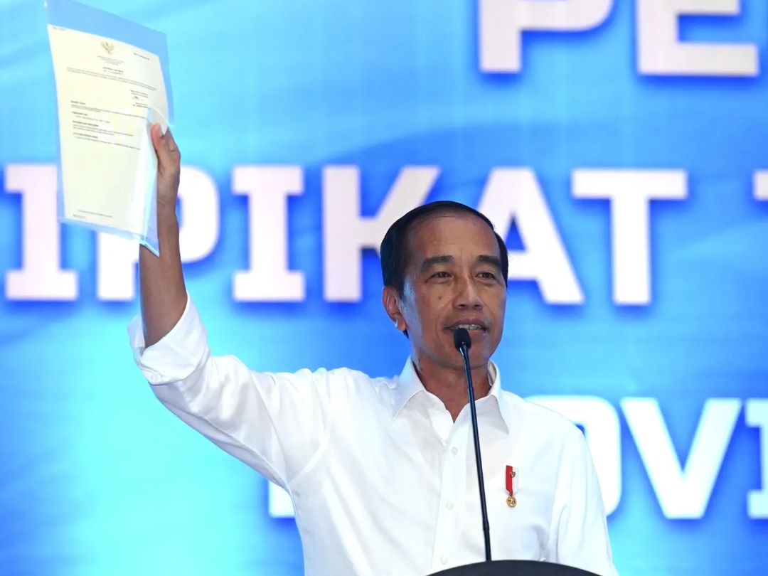 Joko Widodo Cicipi Mie Gacoan Level 1: Pedas Sekali