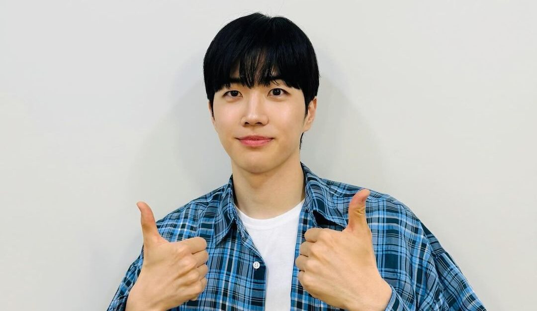 Aktor Kang Hoon Bakal Jadi Anak Magang di Running Man