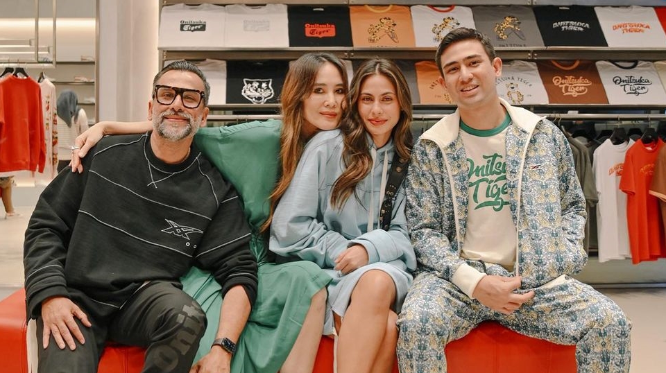 Selain Axel Matthew dan Valerie Thomas, Kakak Beradik Ini Juga Sukses Ikuti Jejak Ortu