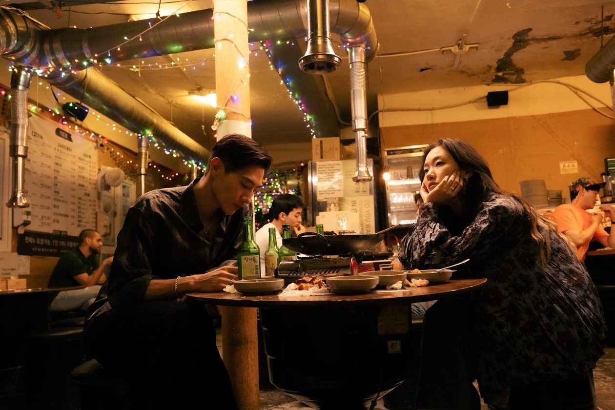 Kim Go Eun Berteman dengan Pria Gay di Film Romantis Love in the Big City
