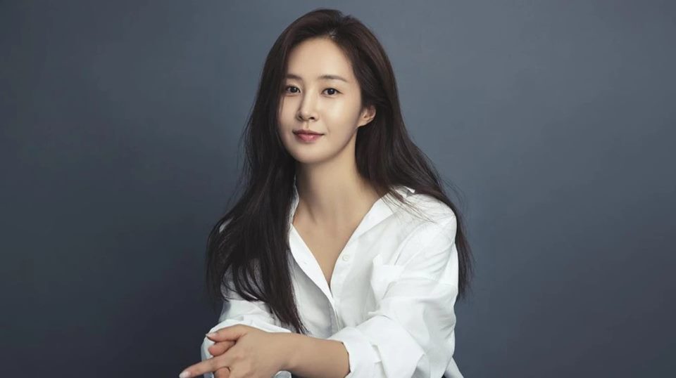 Kwon Yuri SNSD Terancam Kena Denda usai Posting Foto Berbahaya di Jeju