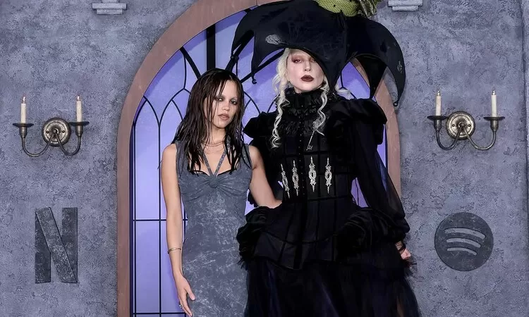 Lady Gaga Hadir di Wednesday Season 2 Part 2, Bawa Lagu Baru & Aura Misterius yang Memikat