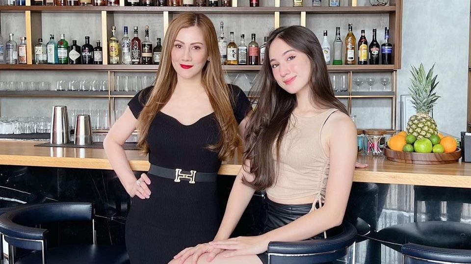 Ibu Laura Moane Beri Nasihat usai Putrinya Digosipkan Jadi Pelarian Al Ghazali