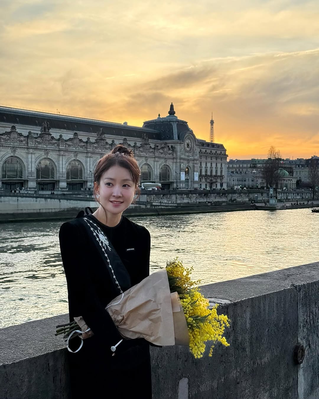Artis Korea Lee Si Young. [Instagram]