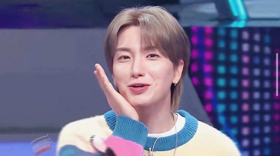 Leeteuk Bela Stylist SM Entertainment Terkait Kontroversi Kostum Super Junior