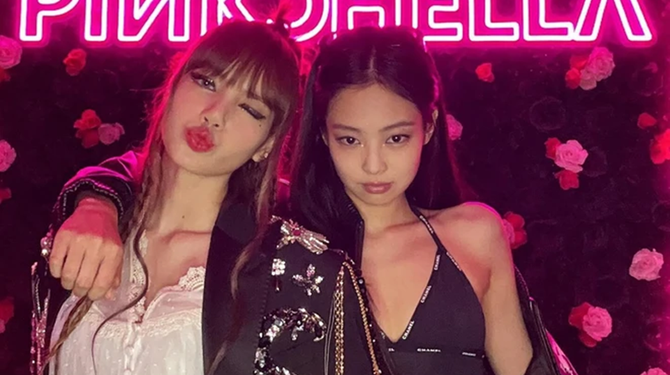Lisa Nge-Diss Jennie BLACKPINK Pakai Lirik 'ROCKSTAR?'