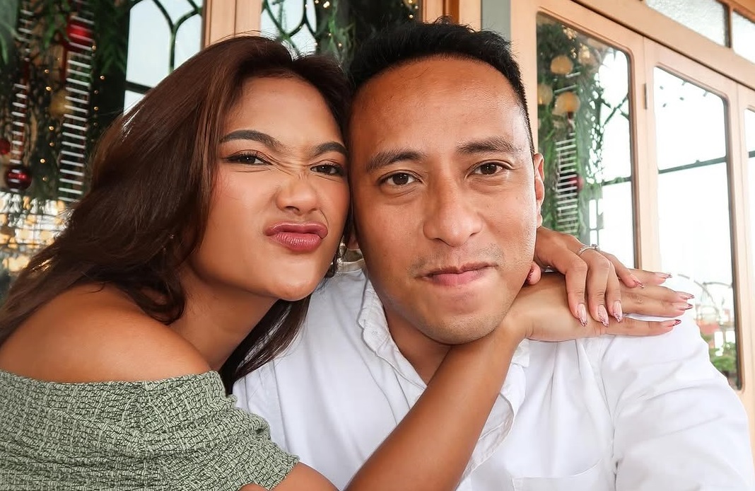 Marion Jola Labrak Penghina Pacarnya Dennis Talakua: Heh, Mending Lo Tangisin Ibu Lo!