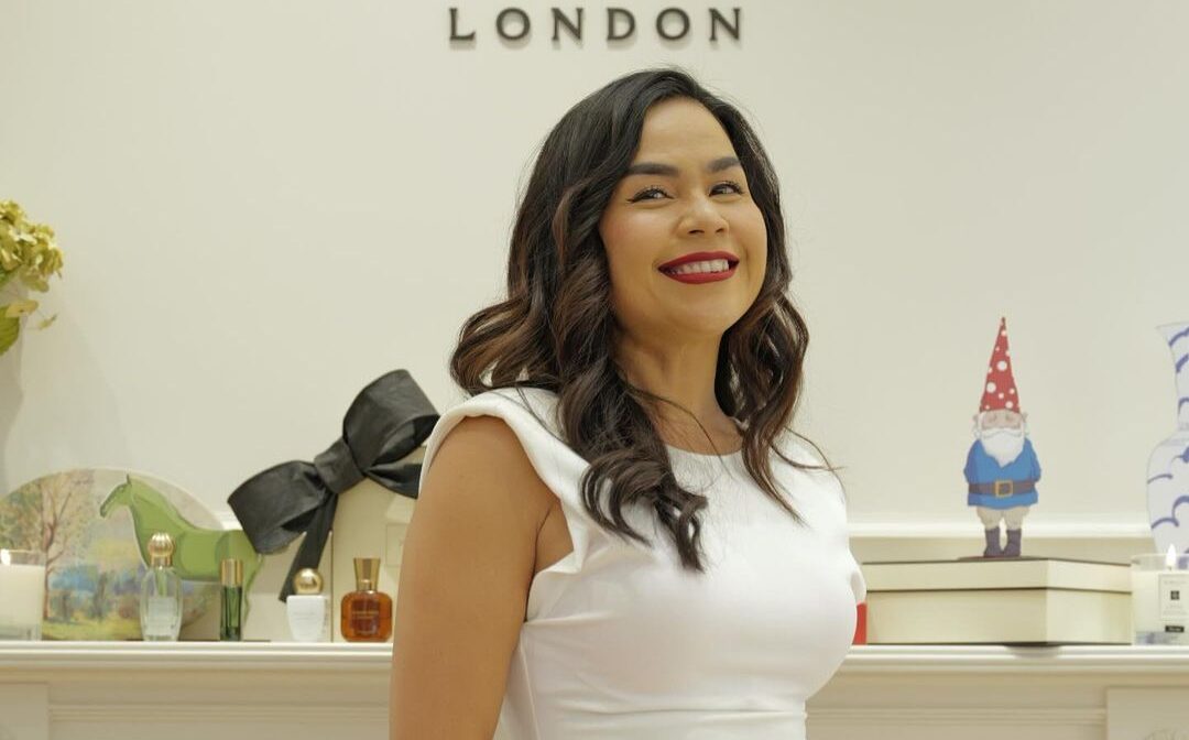 Melaney Ricardo Ungkap Rahasia Rumah Tangganya Adem Ayem Bersama Tyson James Lynch