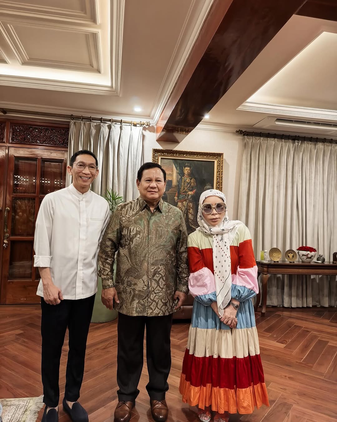 Melly Goeslaw saat silaturahim dengan Presiden Prabowo Subianto. [Instagram]