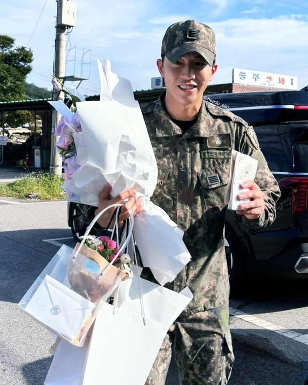 Nam Joo Hyuk Keluar Wamil Hari Ini