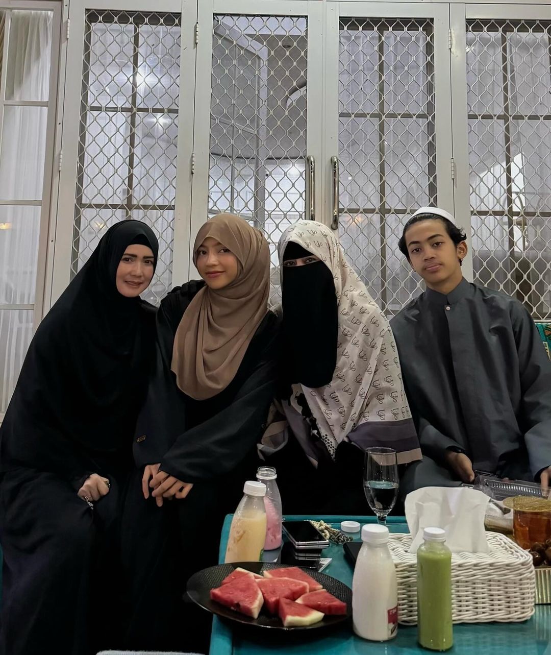 Trik Jitu Umi Pipik Agar Anak Rajin Baca Alquran