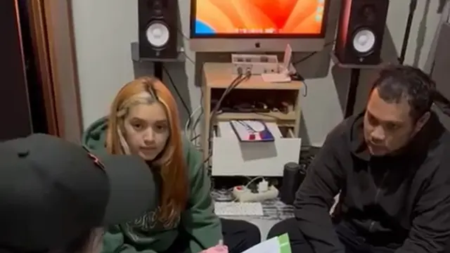 Ini yang Dilakukan Virgoun dan Seorang Cewek Saat Digerebek Polisi di Kamar Kosan