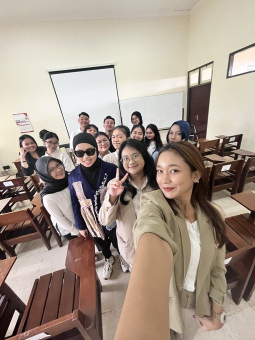 Keren! Putri Ariani Masuk UGM Ambil Jurusan Hukum