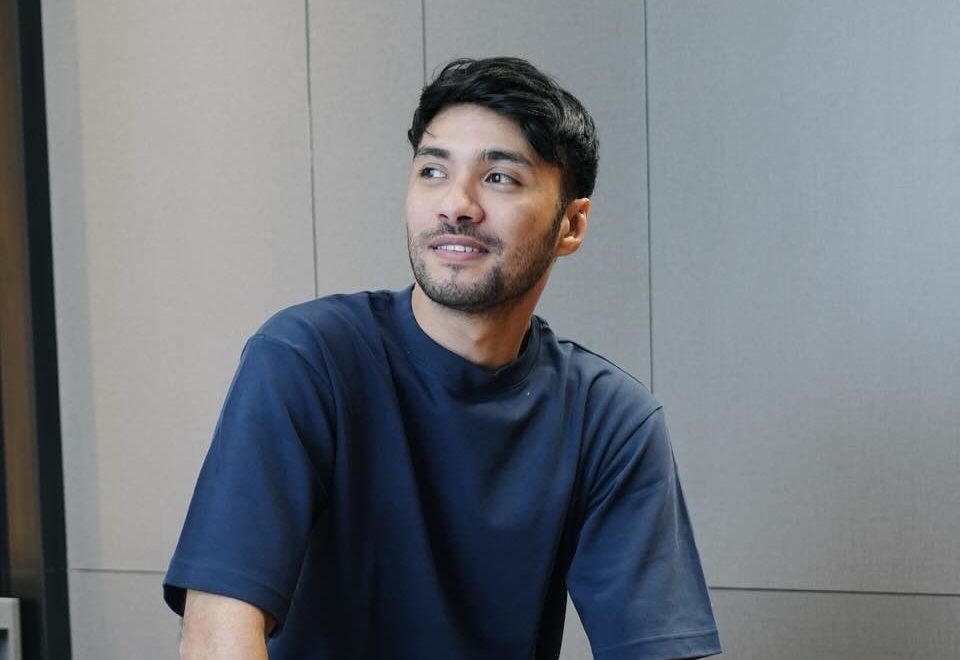 Gak Cuma Karakter Film, Refal Hady Juga Sering Ditanya Kapan Nikah