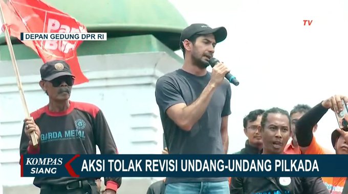 Deretan Artis Demo Peringatan Darurat di DPR, Ada Joko Anwar Hingga Reza Rahadian
