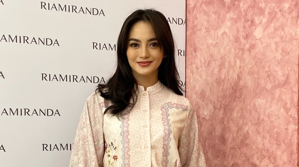 Ririn Ekawati Pakai Tas Puluhan Juta, Harga Gantungan Kunci Gak Kalah Fantastis