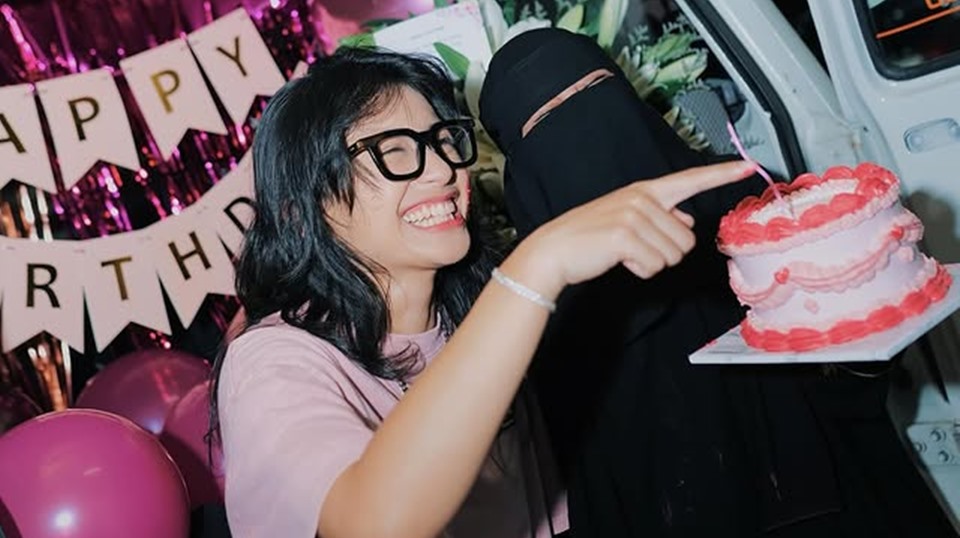 Kebiasaan Sintya Marisca Dibongkar Umi Pipik, Pantas Jadi Calon Mantu Idaman